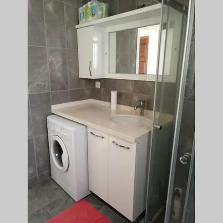 Szálloda Y5s497220252 *